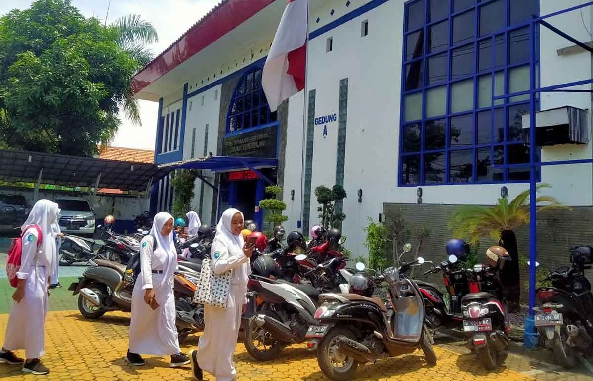 Disdik Sampang Diduga Kerap Potong Honor GTT