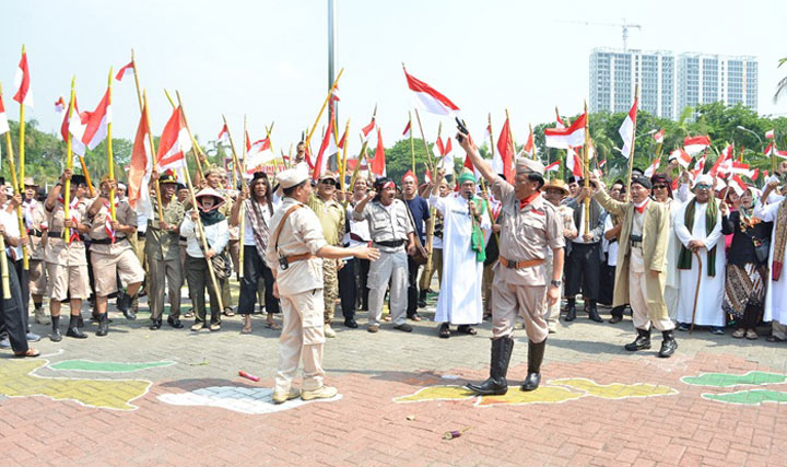 Bupati Gresik Gelar Drama Kolosal Peringati Hari Pahlawan