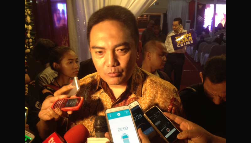 Kabid Humas Polda Metro Jaya Kombes Pol Muhammad Iqbal saat memberikan keterangan kepada media terkait pengamanan Aksi Demo Ribuan Angkutan Umum Hari ini. foto: rakisa/ BANGSAONLINE