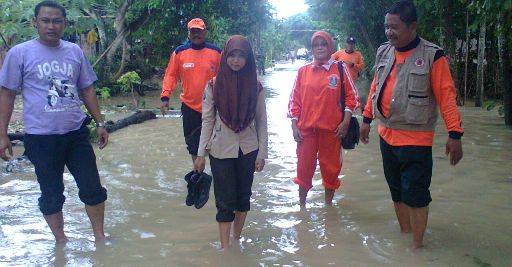 Luberan Air Bengawan Solo di Tuban Mulai Masuk Pemukiman