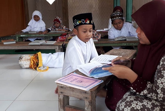 Insentif guru ngaji di Pasuruan cair.