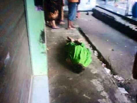 Jenazah korban sebelum dievakuasi. foto: rahmatullah