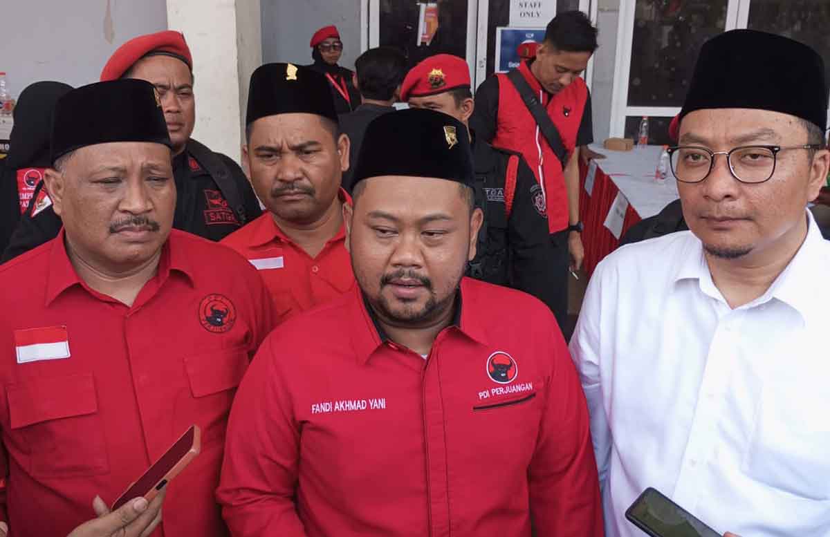 Calon pasangan bupati dan wakil bupati yang diusung DPC PDIP Gresik di Pilkada 2024.