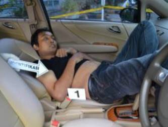 Telat Inex , Tewas OD Dalam Mobil