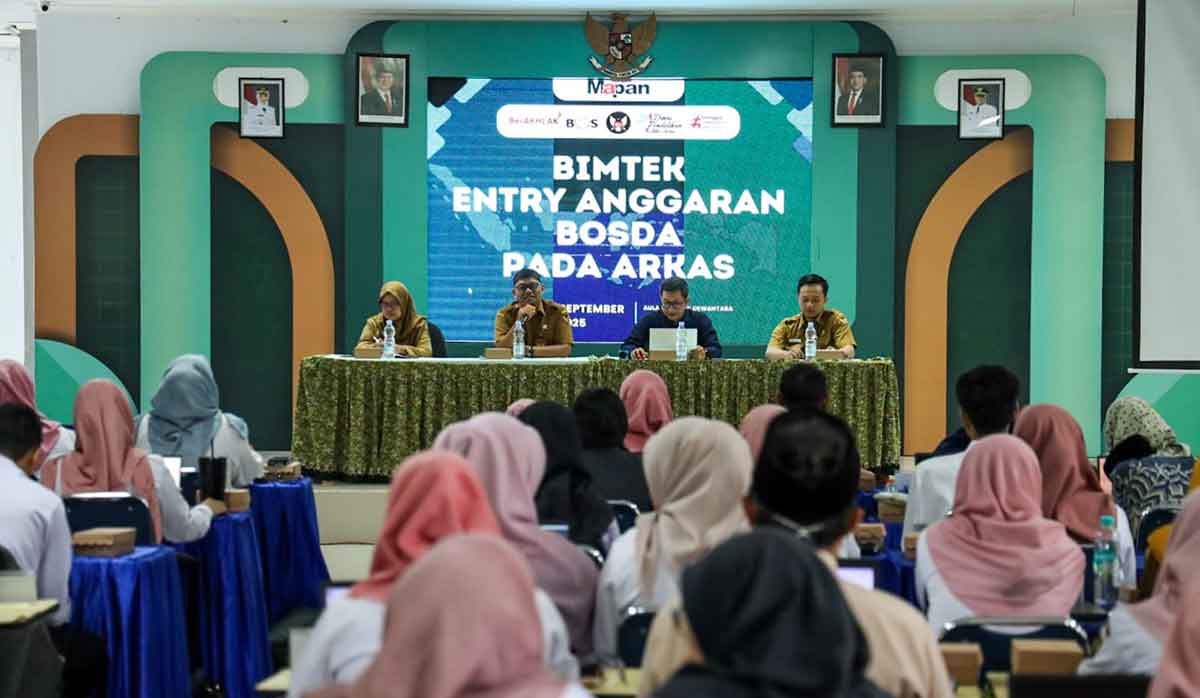 Bimtek Entry Anggaran BOSDA pada ARKAS yang digelar Dindik Kota Kediri. Foto: Ist
