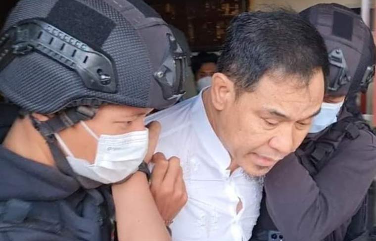 Munarman, Eks Petinggi FPI Ditangkap Densus 88 Terkait Baiat Teroris
