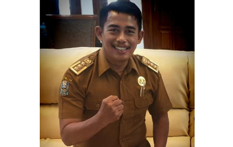 Muki, M.Pd., Kepala SMA Negeri 2 Lamongan. (foto: ist)
