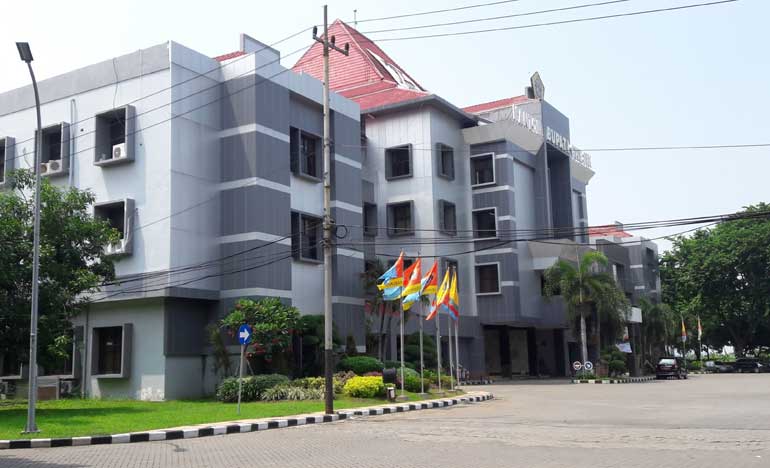 Kantor Pemkab Gresik. foto: SYUHUD/ BANGSAONLINE