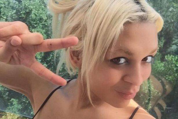 Penampilan Tara, si pria yang berubah menjadi wanita. Semoga perempuan luar dalam. foto:repro mirror.co.uk