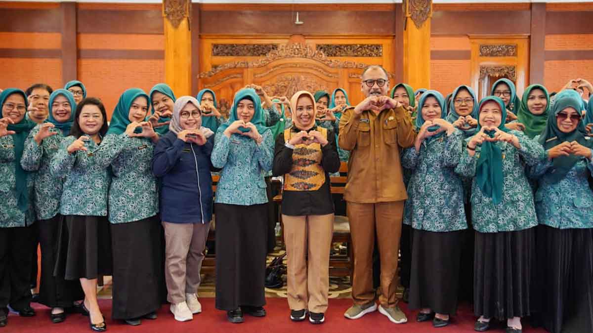 Fasilitasi dan asistensi yang digelar di Ruang Sabha Mandala Madya, Balai Kota Mojokerto.