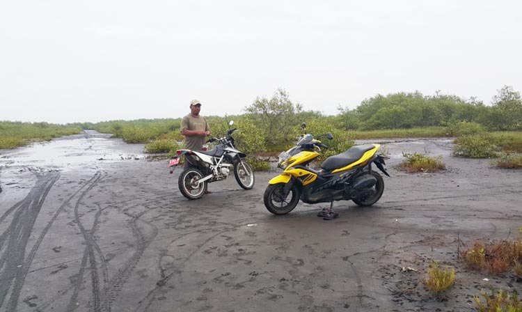 Suasana Pantai Permata di Kelurahan Pilang, Kecamatan Kademangan, Kota Probolinggo.
