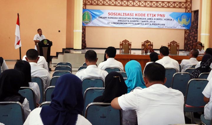 Suasana Sosialisasi Kode Etik PNS dalam rangka kegiatan Pembinaan Jiwa Korps (Korsa) Anggota Korpri di Lingkungan Pemerintah Kota Pasuruan Tahun 2019.