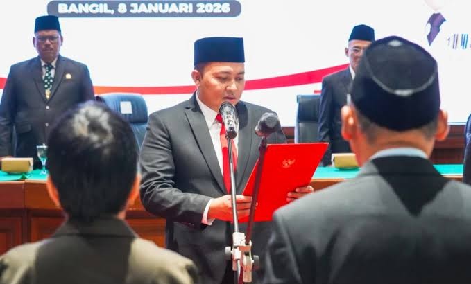 Bupati Pasuruan Hari Ini Lantik 297 Pejabat, Imbau Tetap Tingkatkan Kapasitas dan Kompetensi