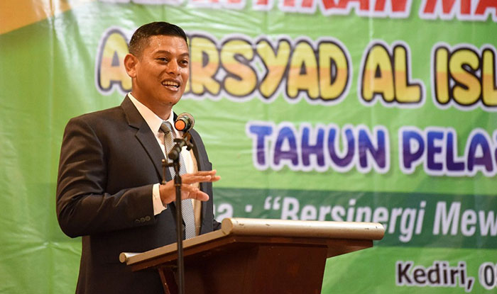 Wali Kota Kediri, Abdullah Abu Bakar, saat memberi sambutan. Foto: Ist