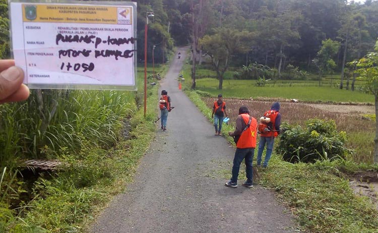 Salah satu kegiatan perawatan jalan oleh DPU Bina Marga yang sudah dikerjakan oleh rekanan.