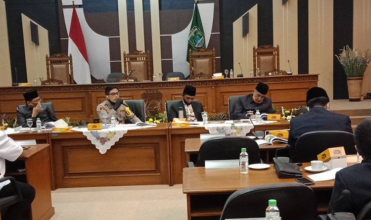 Dinilai Berhasil Cegah Corona, Tim Pansus Covid-19 Beri Apresiasi Polres Pasuruan