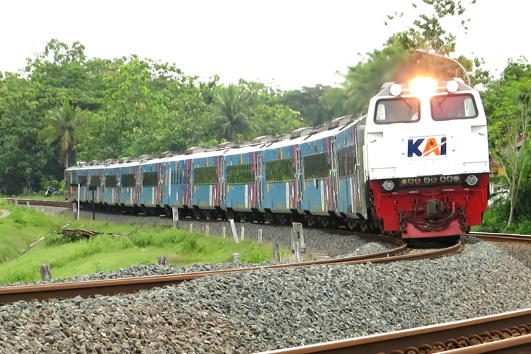 Ramai Soal Harga Tiket Kereta Api Naik karena TAC, Simak Penjelasan Kemenhub. Foto: Ist