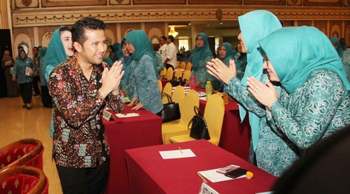 Wagub Jatim, Emil Dardak membuka Rapat Koordinasi Tim Penggerak PKK Provinsi dan Kabupaten/Kota se-Jawa Timur Tahun 2019 di Hotel Utami, Sidoarjo. foto: ist