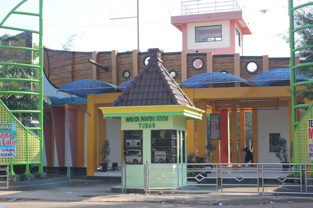 Hindari Mesum, Pantai Boom Tuban Bakal Dipasang CCTV