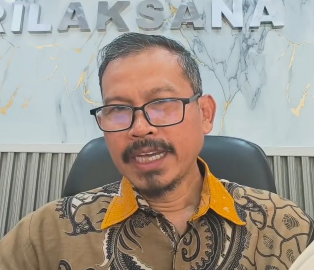 Andi Fajar Yulianto, Direktur YLBH FT