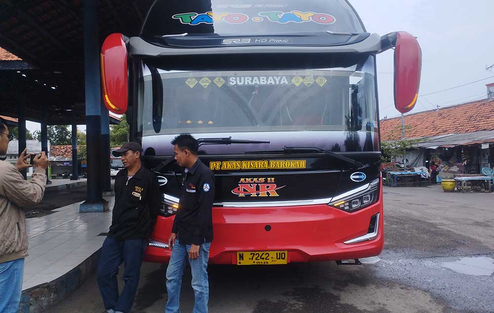 Suasana Terminal Ronggosukowati di Pamekasan.