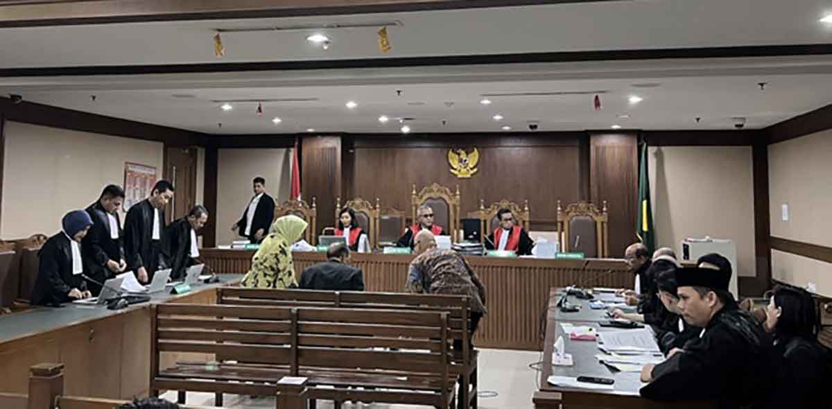 Sidang pembacaan Duplik dari tim pembela hukum terdakwa kasus akuisisi PT Jembatan Nusantara oleh PT ASDP Ferry Indonesia.