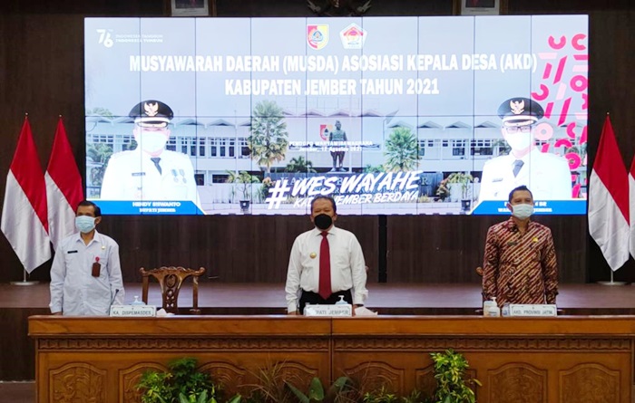 Pemkab Jember memfasilitasi kades se-Kabupaten Jember untuk pelaksanaan Musda pemilihan ketua AKD.