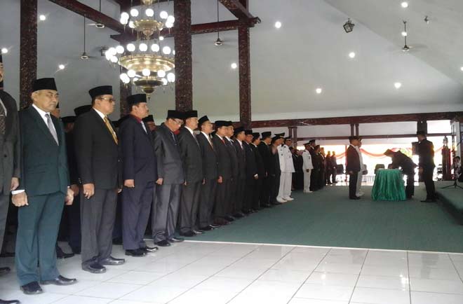 Bupati Lumajang, Drs As