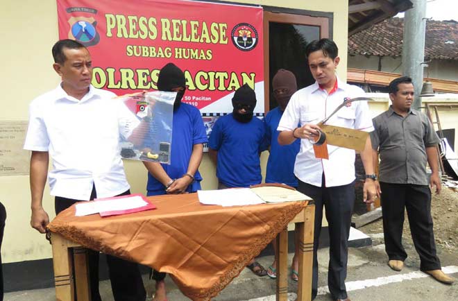 Satreskrim saat menggelar pers rilis. 