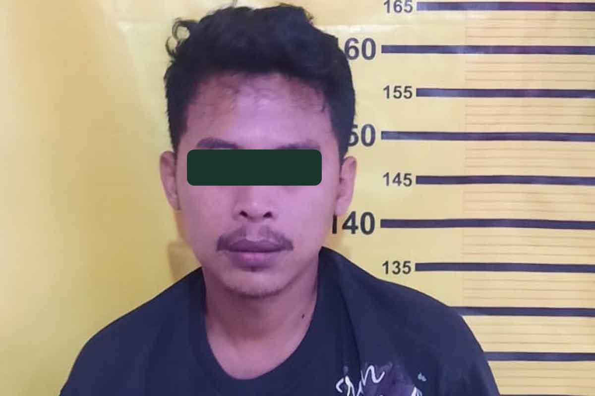Wajah pelaku pencurian motor di Karang Asem Surabaya, setelah di lakukan pemeriksaan Polsek Tambaksari.