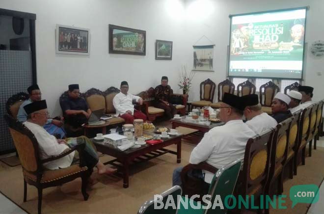 Pembahasan Persiapan Rapat Akbar Resolusi Jihad di Dhalem Kasepuhan Ponpes Tebuireng. foto: ROMZA/ BANGSAONLINE
