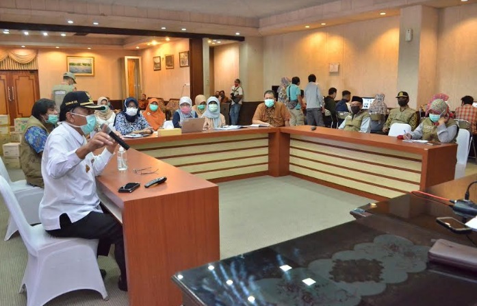 Positif Covid-19 di Gresik Tembus 122 Orang, Bupati Perintahkan RS Tambah Ruang Isolasi