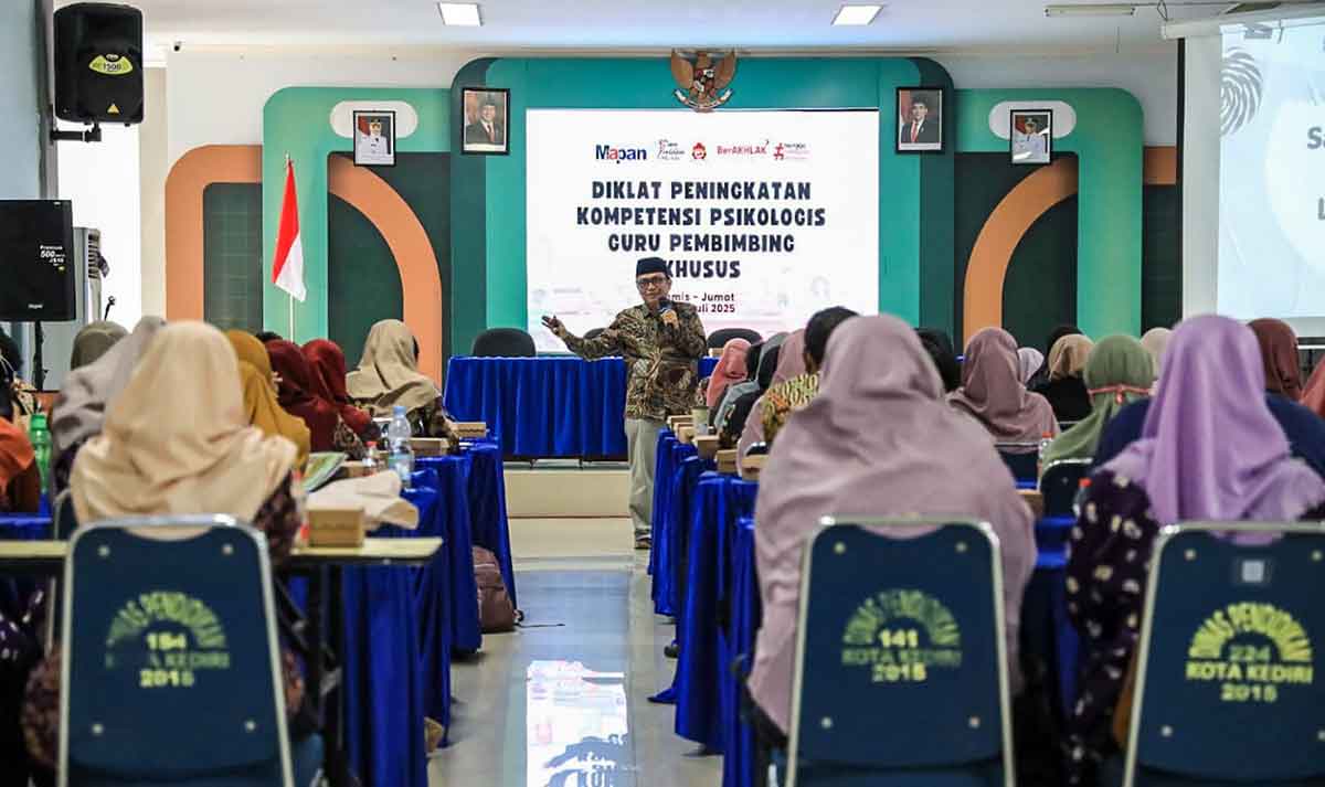 Para GPK jenjang TK, SD, SMP di Kota Kediri saat mengikuti kegiatan. Foto: Ist