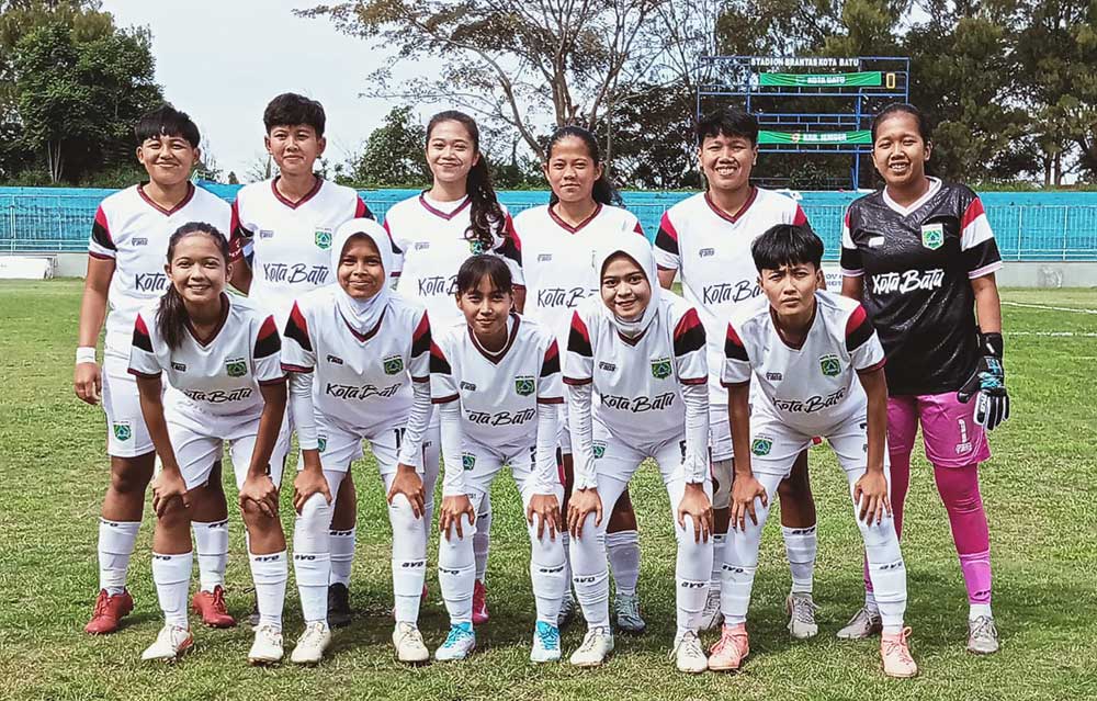 Tim Kesebelasan Sepak Bola Putri Kota Batu.