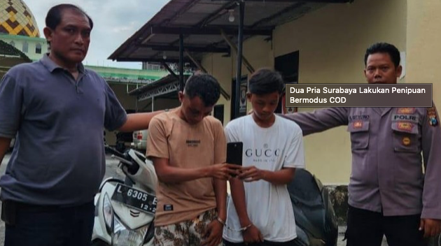 Dua pelaku saat diamankan Polsek Kenjeran (dok. Ist)