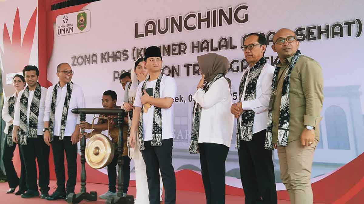 Plh Kepala Diskomindag Trenggalek Sebut 75 Persen PKL Kantongi Sertifikat Halal