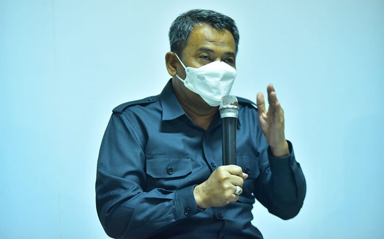 Kepala Dinas Pendidikan (Dispendik) Surabaya Supomo. (foto: ist)
