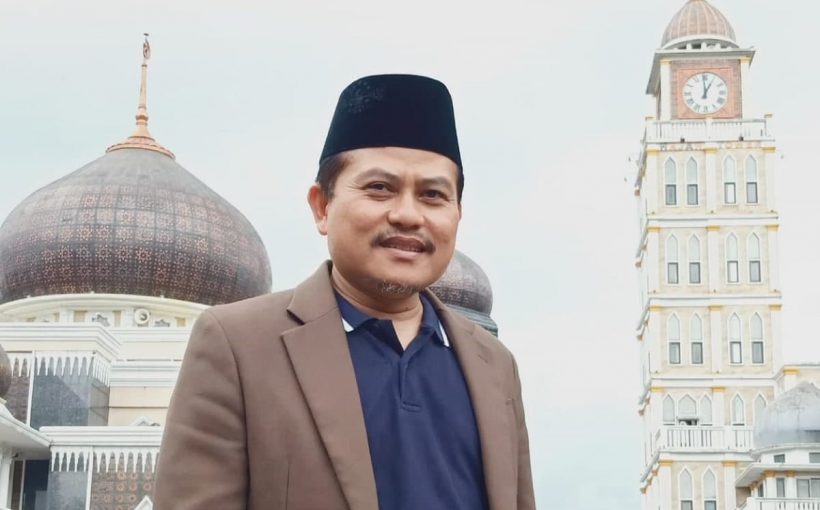 Benarkah Pesantren Tidak Relevan dan Pelajaran Agama Harus Dihapus?