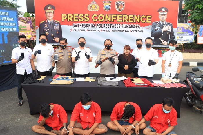 Resahkan Masyarakat, 4 Pelaku Curanmor Dibekuk Satreskrim Polrestabes Surabaya