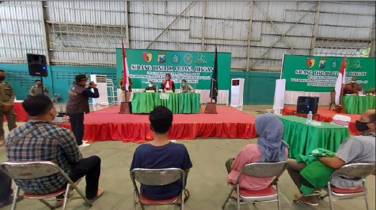 BERBINCANG: