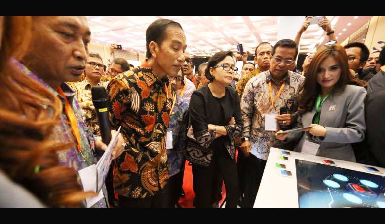 Presiden Joko Widodo saat menghadiri Indonesia Fintech Festival and Conference di ICE, Serpong, Tangerang, Selasa (30/8).