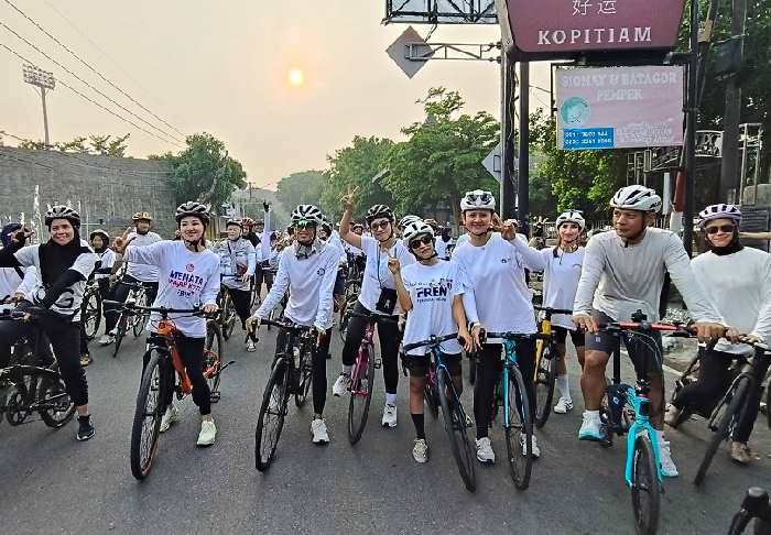 Kampanye Terakhir, Paslon Fren Gowes Bersama Tim Sukses dan Simpatisan Keliling Kota Kediri