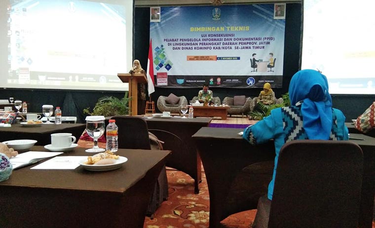 Dalam rangka wujudkan Undang-Undang Keterbukaan Informasi, Pemkab Sumenep melalui Diskominfo mengikuti Bimbingan Teknis Uji Konsekuensi PPID di Lingkungan Perangkat Daerah.