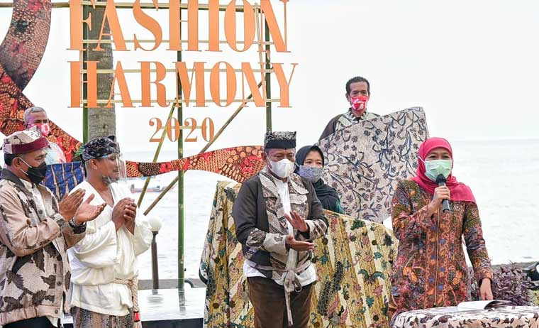 Dihadiri Putri Indonesia, East Java Fashion Harmony 2020 Telusuri Jejak Batik Gringsing  Jatim  