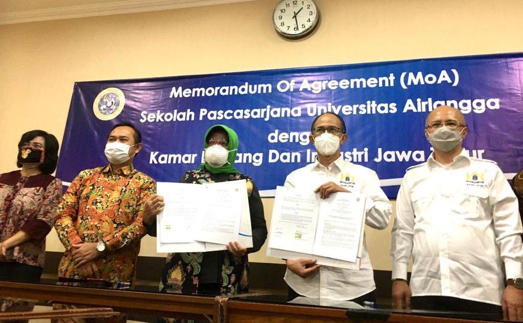Penandatanganan MoA (Memorandum of Agreement) antara Kadin Jatim dengan Pascasarjana Universitas Airlangga.