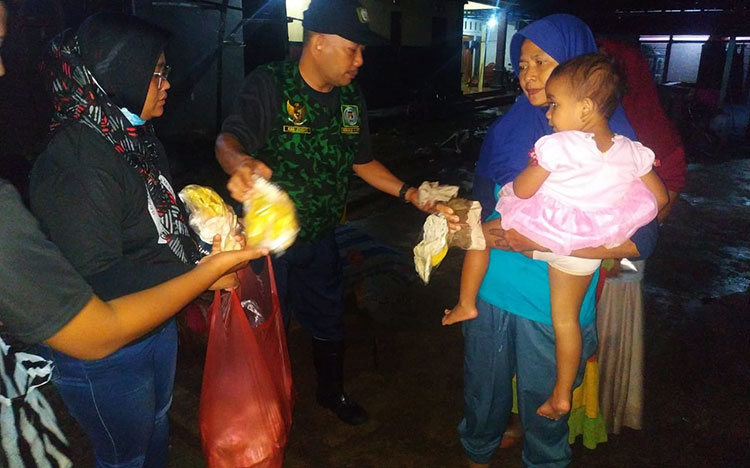 Peduli Sesama, GPK Jombang Beri Bantuan Korban Banjir Bandang di Bareng