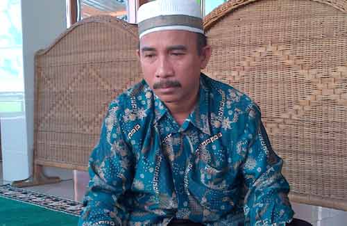 Kepsek MAN I Gresik, Abdul Jalil. (foto: syuhud/BANGSAONLINE)