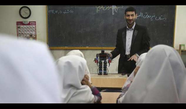 Ilustrasi: Para siswa wanita dalam kelas di Iran. Foto: alarabiya.net/merdeka.com