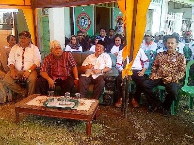 Fator Rasjid saat berada di acara deklarasi tim pemenangan Jokowi-JK.foto:hadi prayitno/BANGSAONLINE