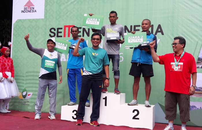 Green Industry Trail Run 2016 Semen Indonesia Diikuti Ribuan Peserta se-Indonesia